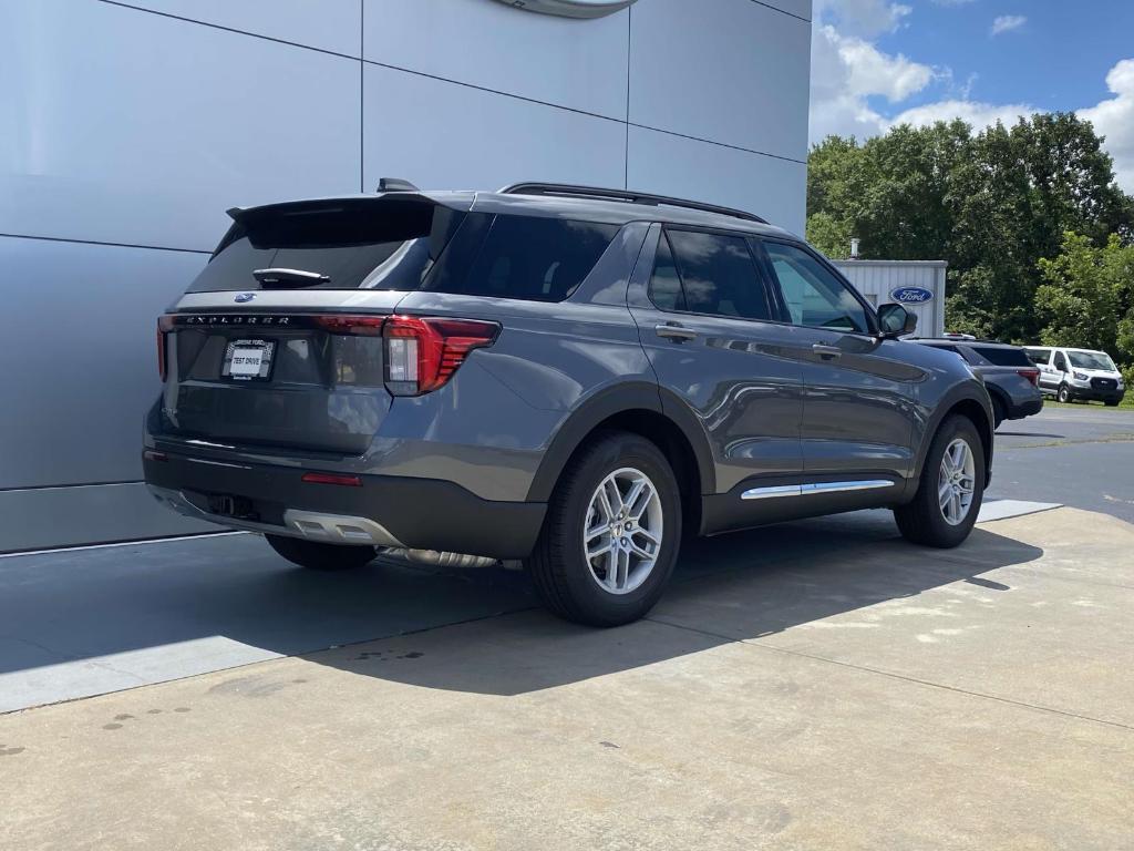 new 2025 Ford Explorer car, priced at $45,190