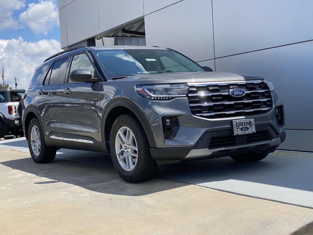 new 2025 Ford Explorer car, priced at $45,190