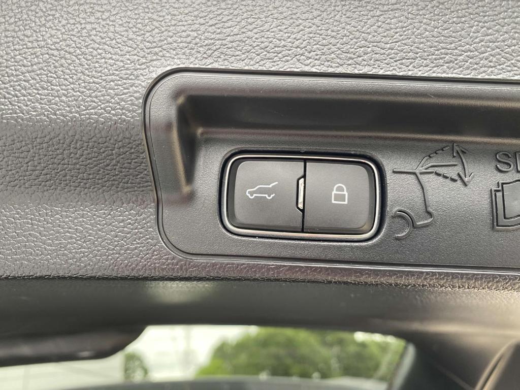 used 2021 Ford Explorer car, priced at $29,794