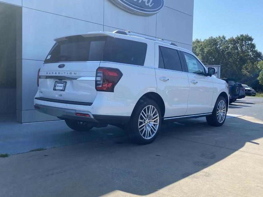 new 2024 Ford Expedition car, priced at $70,325