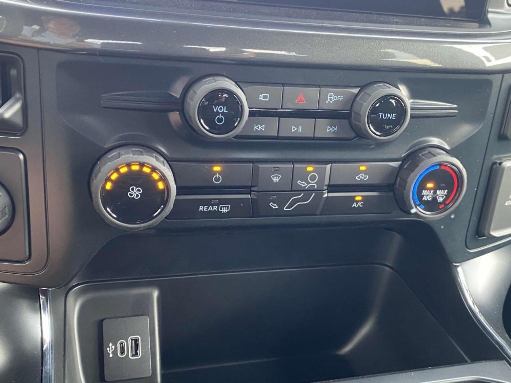new 2025 Ford F-150 car, priced at $41,922