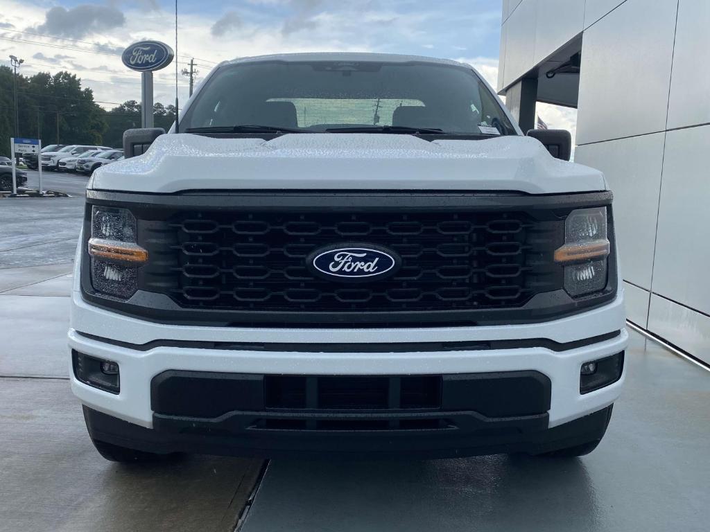 new 2025 Ford F-150 car, priced at $41,922