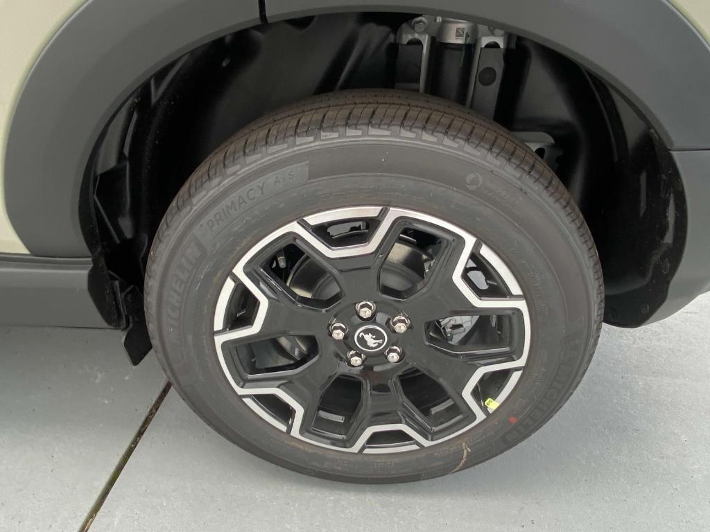 new 2025 Ford Bronco Sport car, priced at $39,375