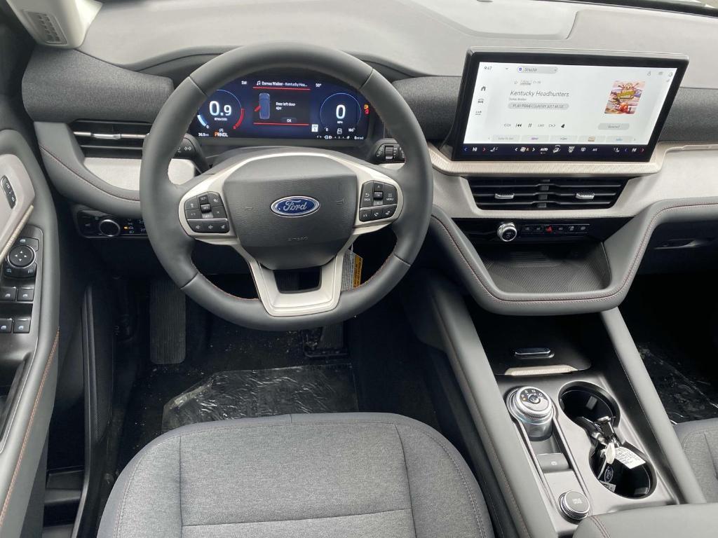 new 2025 Ford Explorer car, priced at $36,950