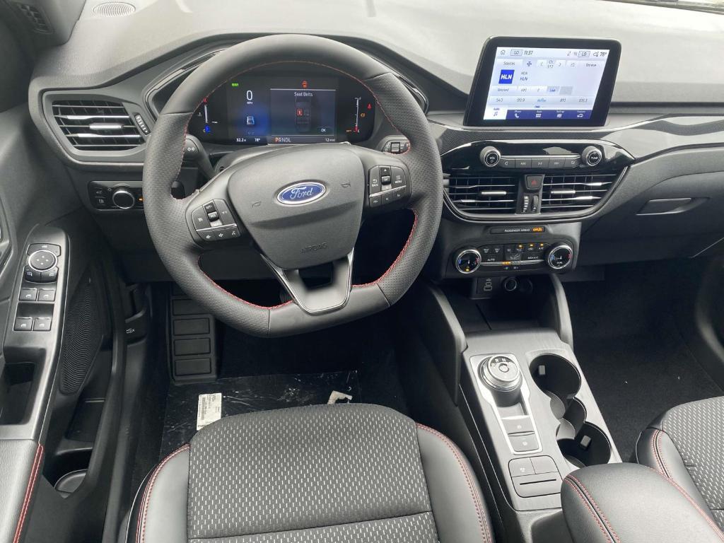 new 2025 Ford Escape car, priced at $30,686