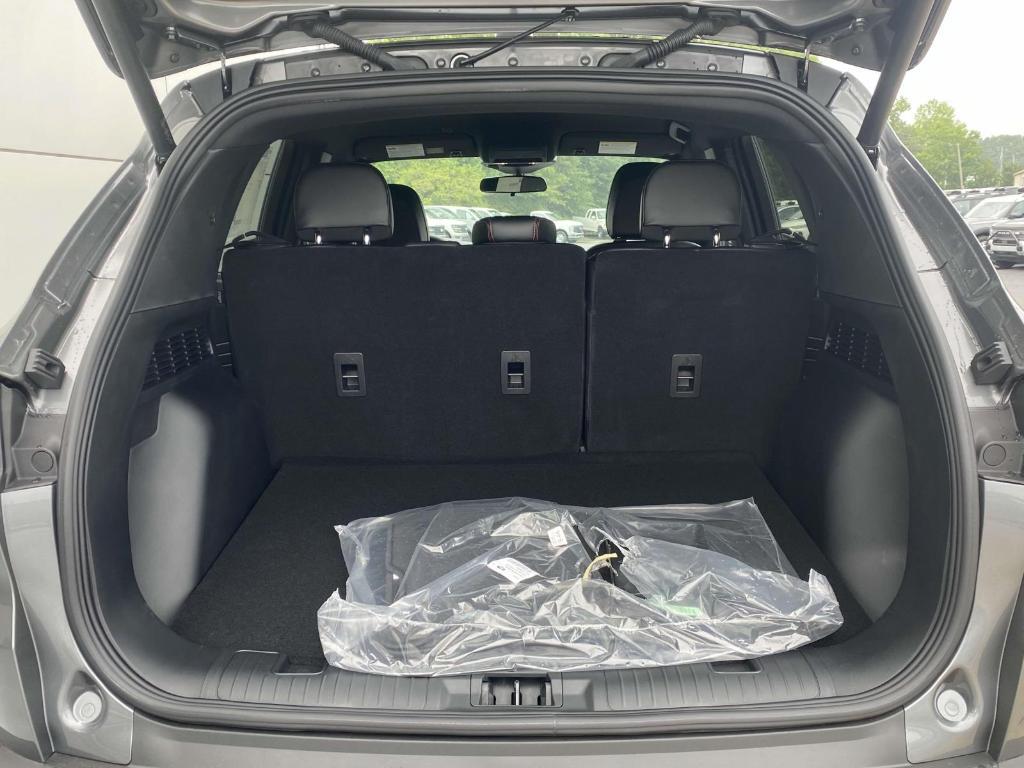 new 2025 Ford Escape car, priced at $30,686