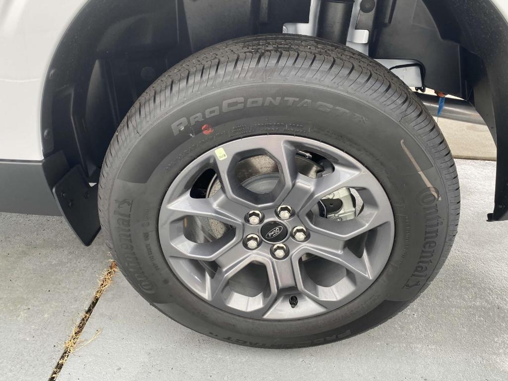 new 2025 Ford Maverick car, priced at $33,240