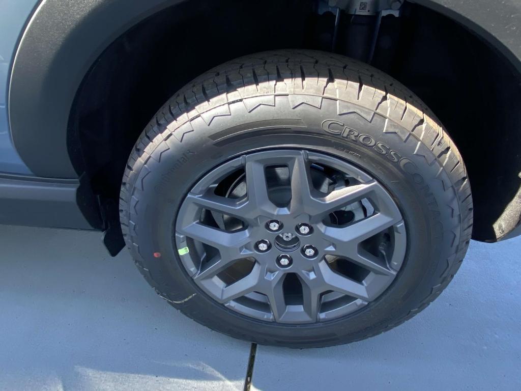 new 2025 Ford Bronco Sport car, priced at $32,527