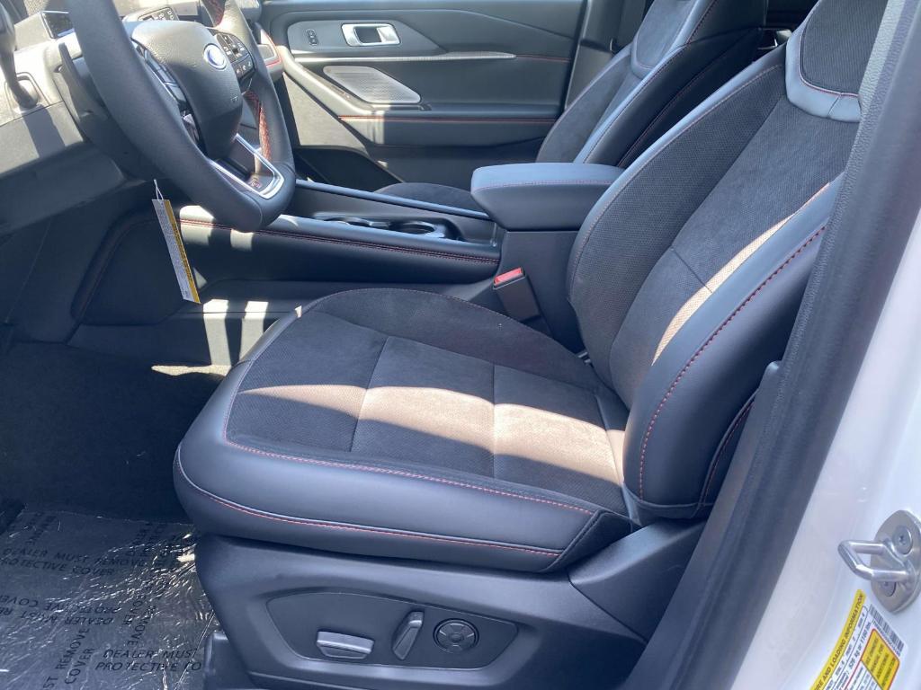 new 2025 Ford Explorer car, priced at $57,816