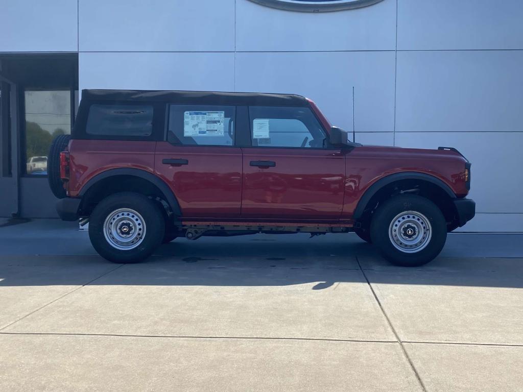 new 2025 Ford Bronco car, priced at $39,780