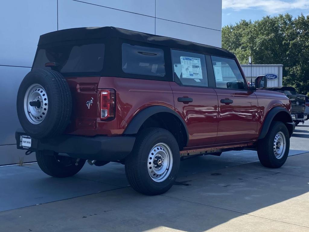 new 2025 Ford Bronco car, priced at $39,780