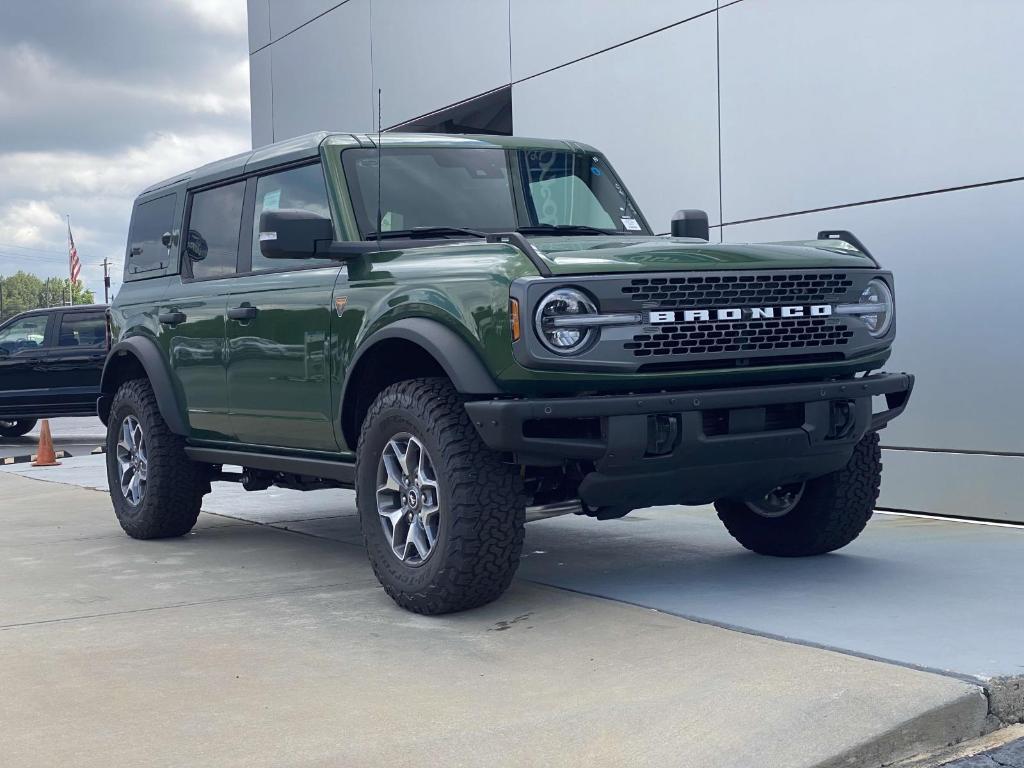 new 2025 Ford Bronco car, priced at $61,420