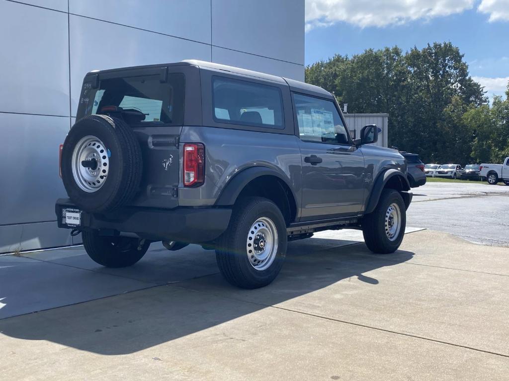 new 2025 Ford Bronco car, priced at $40,445