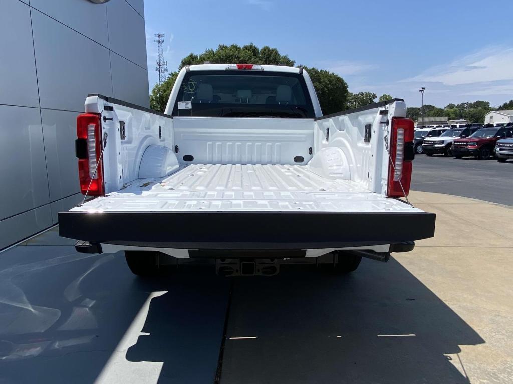 new 2025 Ford F-250 car, priced at $53,015