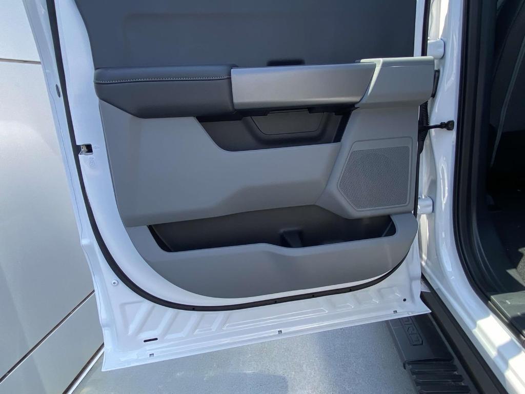 new 2025 Ford F-250 car, priced at $53,015