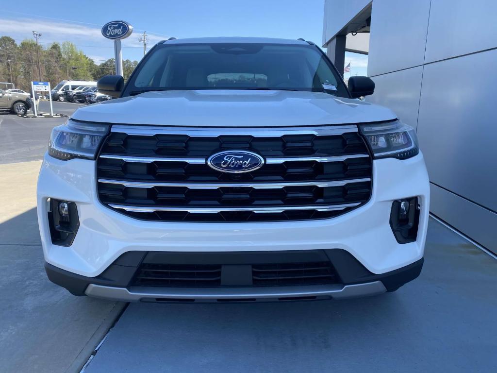 new 2025 Ford Explorer car, priced at $42,473