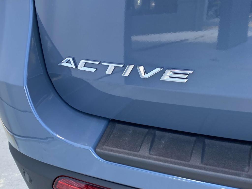new 2025 Ford Explorer car, priced at $42,275