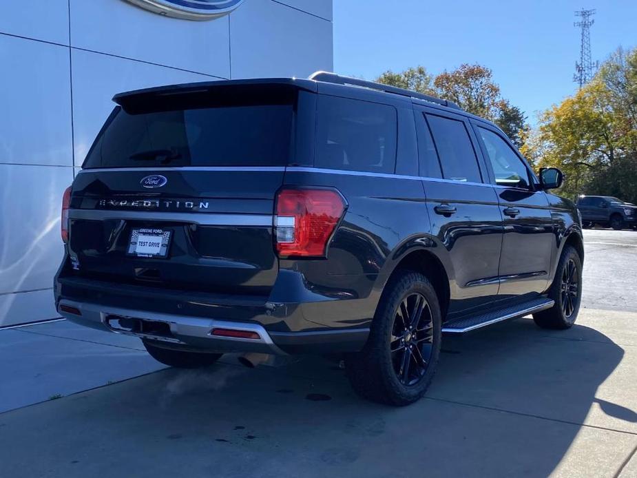 used 2022 Ford Expedition car, priced at $42,995