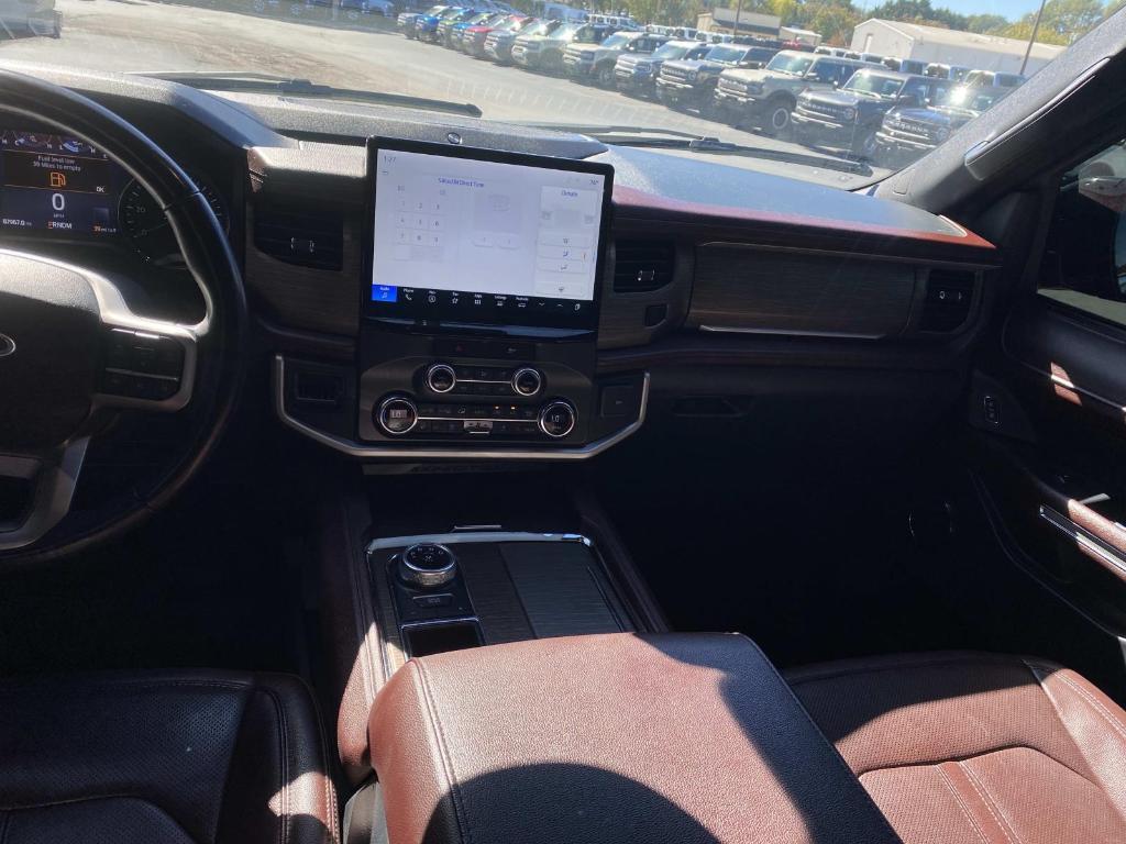 used 2022 Ford Expedition car, priced at $37,797