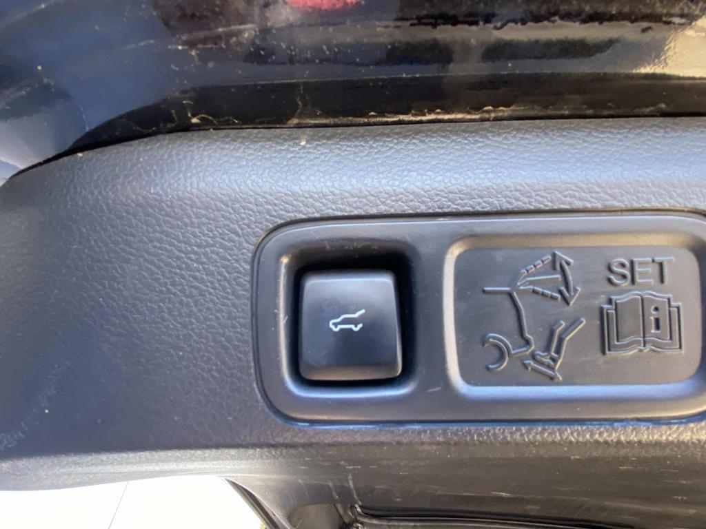 used 2022 Ford Expedition car, priced at $37,797