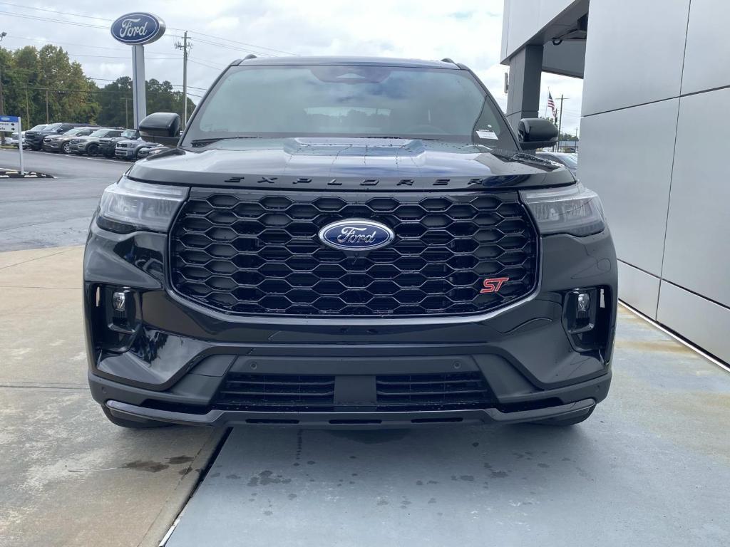 new 2025 Ford Explorer car, priced at $57,355