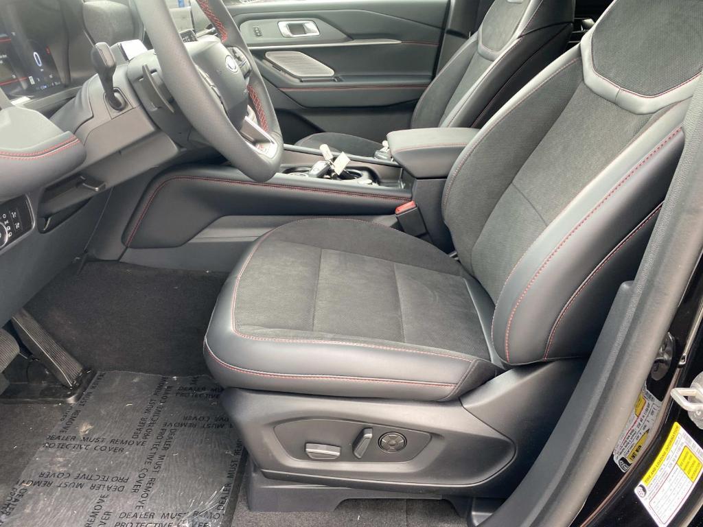 new 2025 Ford Explorer car, priced at $57,355