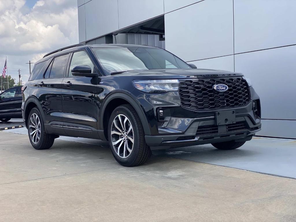 new 2025 Ford Explorer car, priced at $42,115