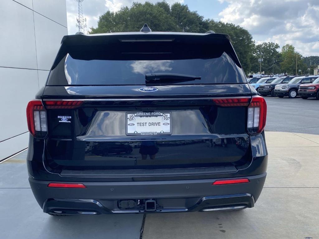 new 2025 Ford Explorer car, priced at $42,115