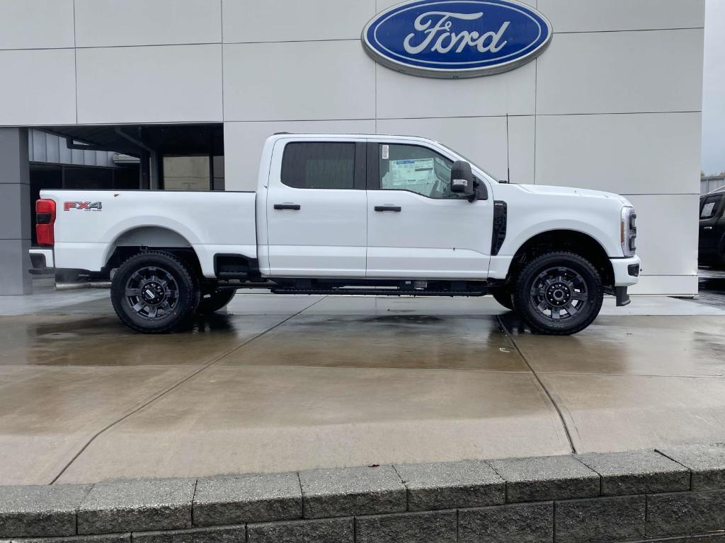 new 2024 Ford F-250 car, priced at $56,625