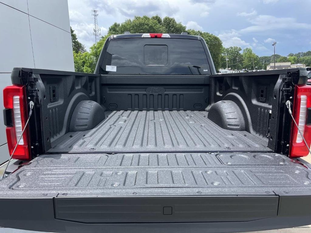 new 2025 Ford F-250 car, priced at $96,205