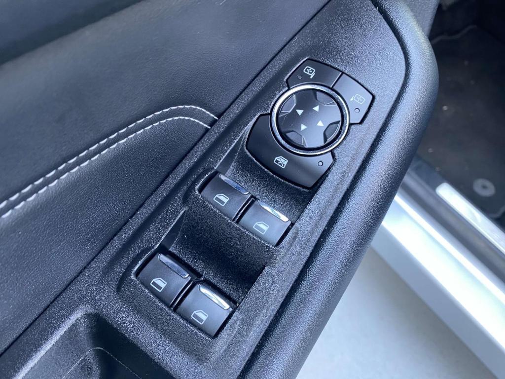 used 2022 Ford Edge car, priced at $22,797