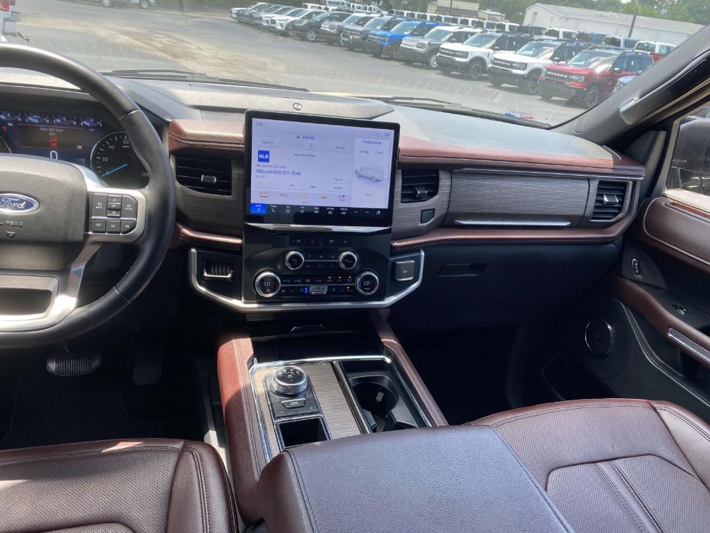used 2022 Ford Expedition car, priced at $46,794
