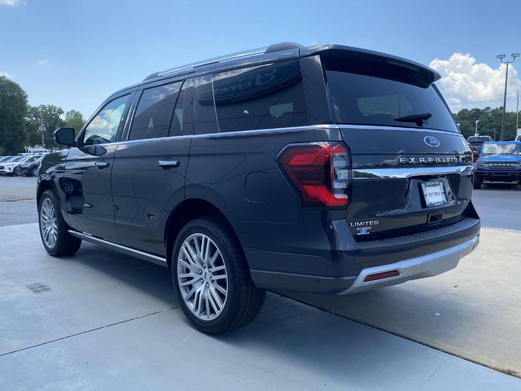 used 2022 Ford Expedition car, priced at $46,794