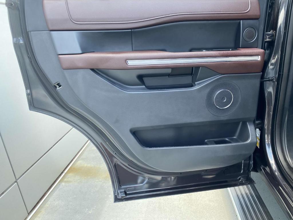 used 2022 Ford Expedition car, priced at $46,794
