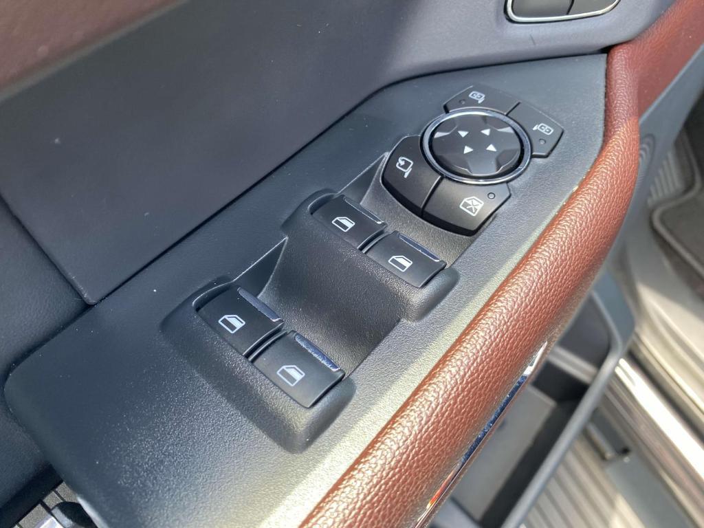 used 2022 Ford Expedition car, priced at $46,794
