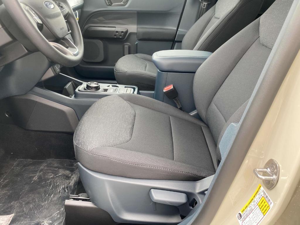 new 2025 Ford Maverick car