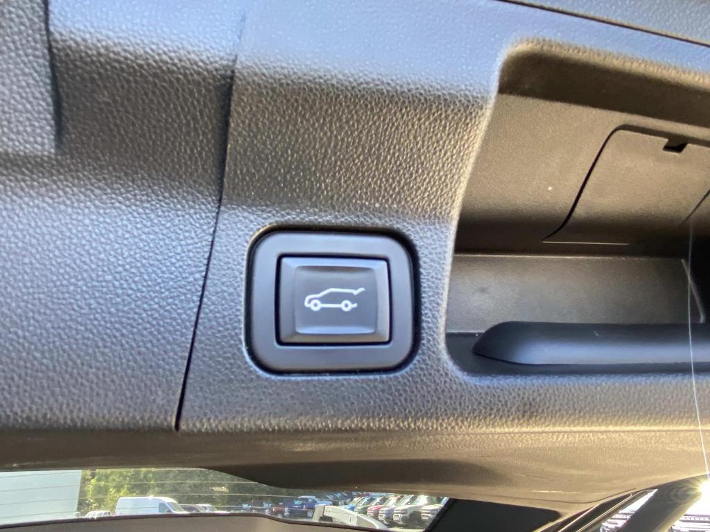 used 2023 GMC Acadia car, priced at $26,797