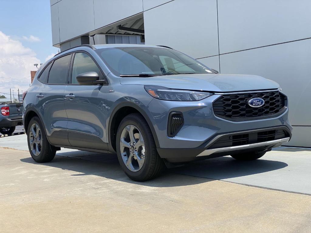 new 2025 Ford Escape car, priced at $31,252