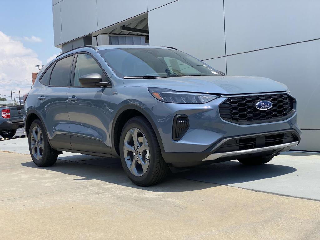 new 2025 Ford Escape car, priced at $31,252