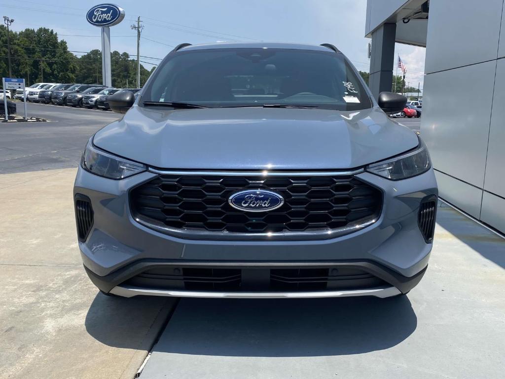 new 2025 Ford Escape car, priced at $31,252