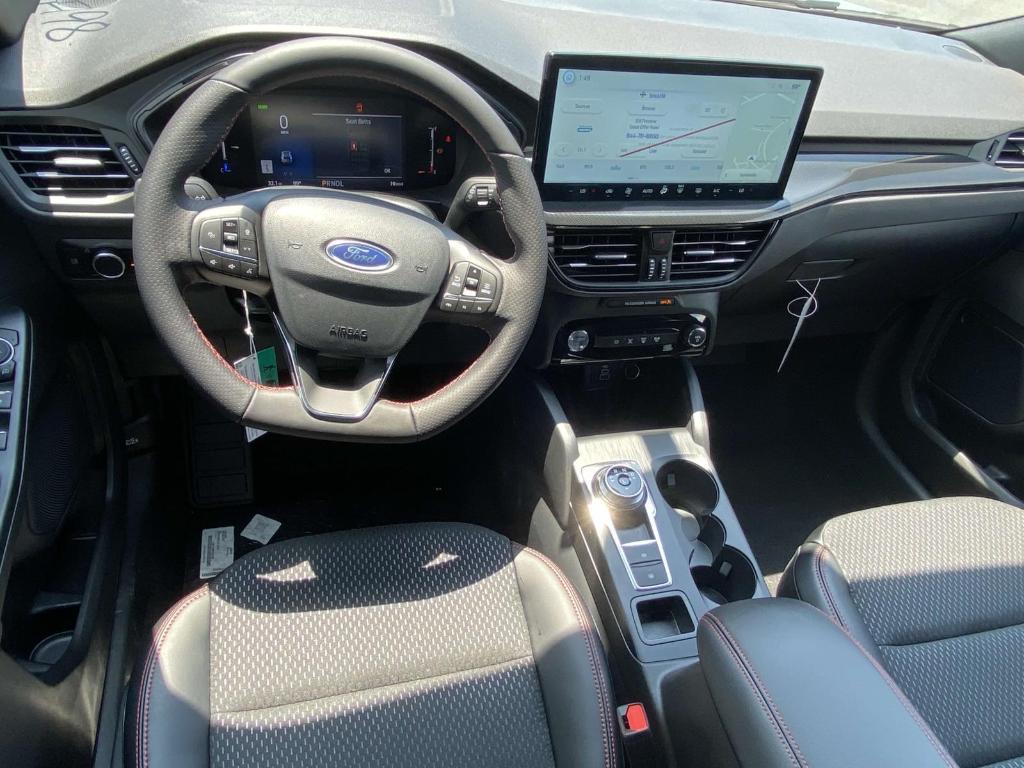 new 2025 Ford Escape car, priced at $31,252