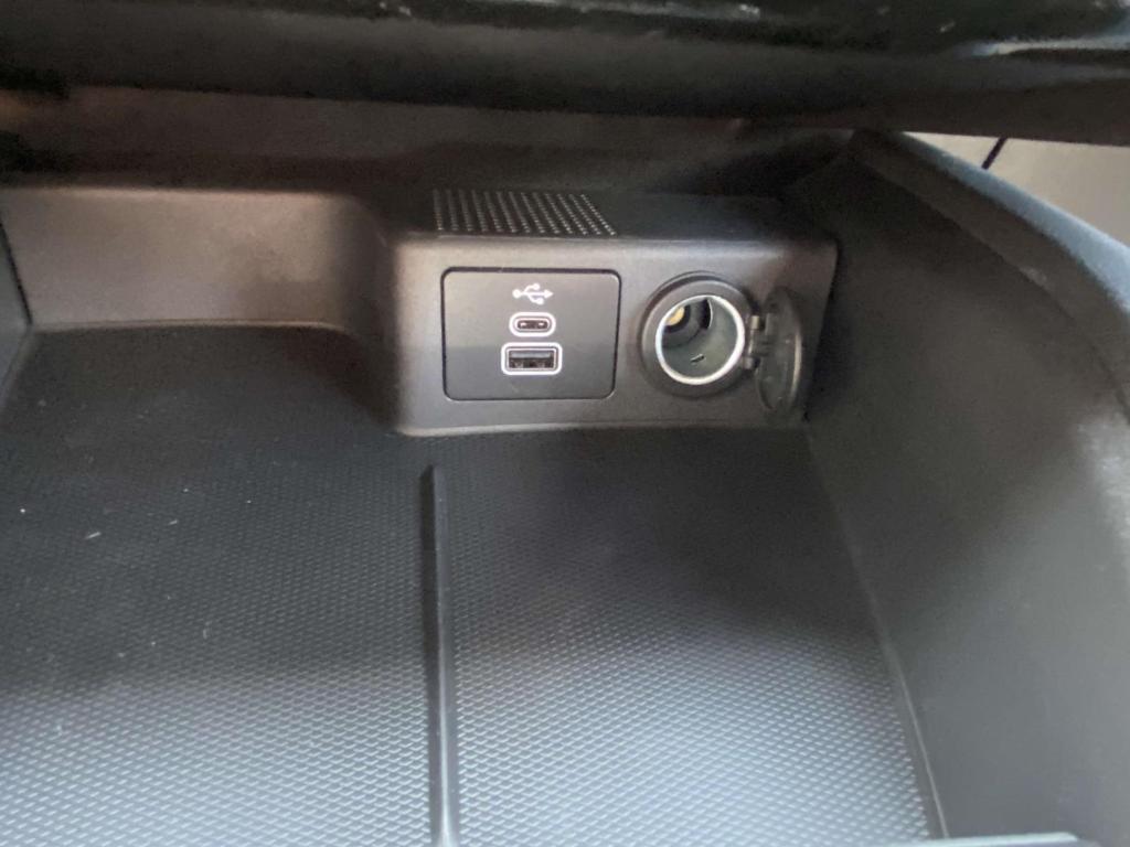 new 2025 Ford Escape car, priced at $31,252