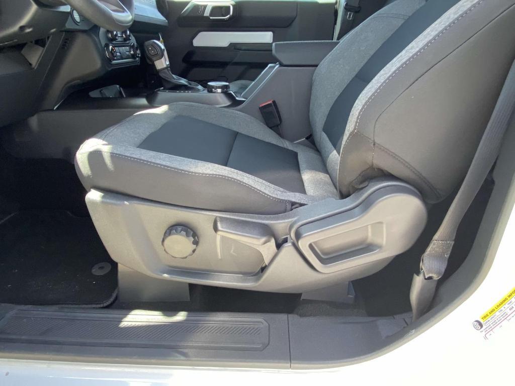 new 2025 Ford Bronco car, priced at $45,285