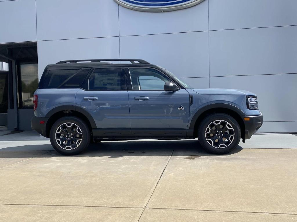 new 2025 Ford Bronco Sport car, priced at $36,970