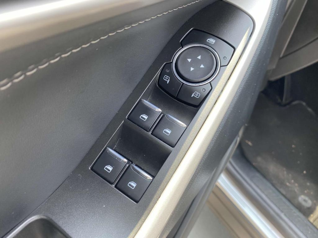 used 2024 Ford Explorer car, priced at $33,594