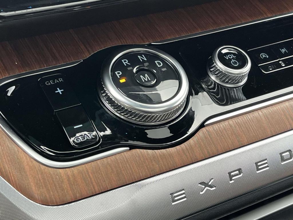 new 2025 Ford Expedition Max car, priced at $86,795