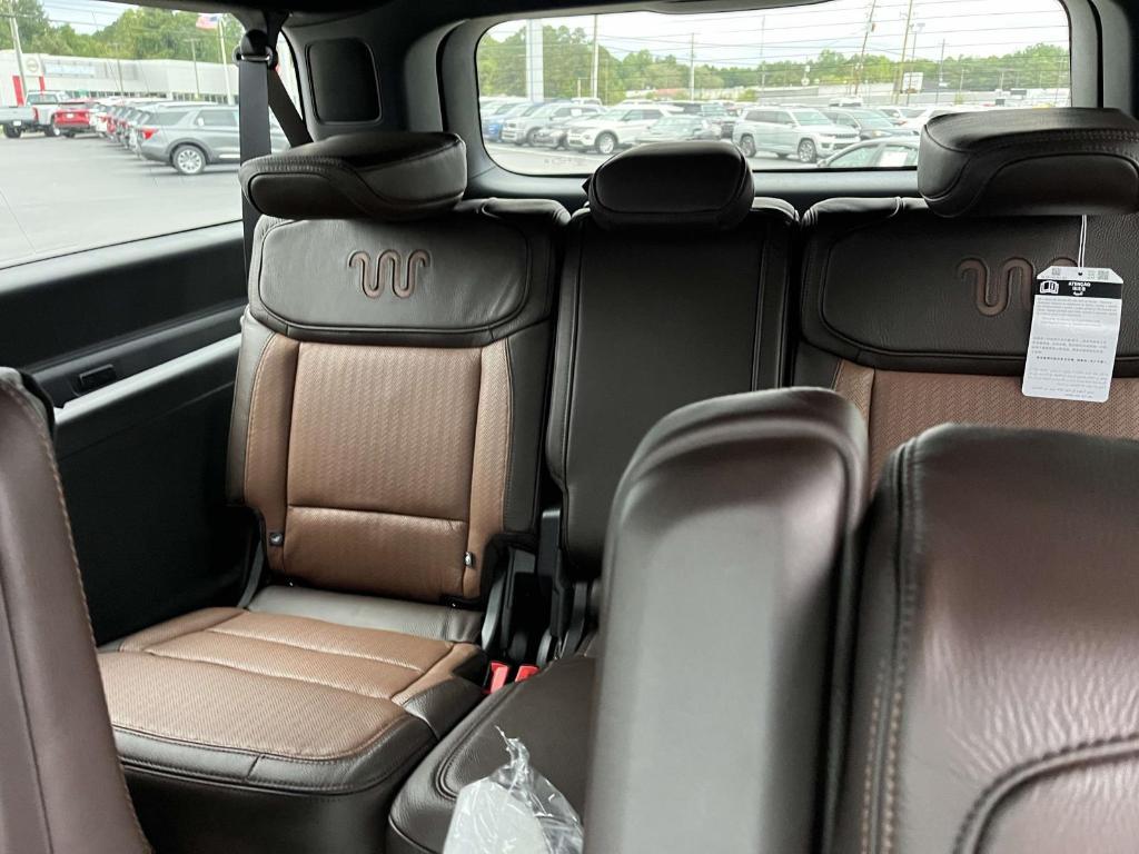 new 2025 Ford Expedition Max car, priced at $86,795