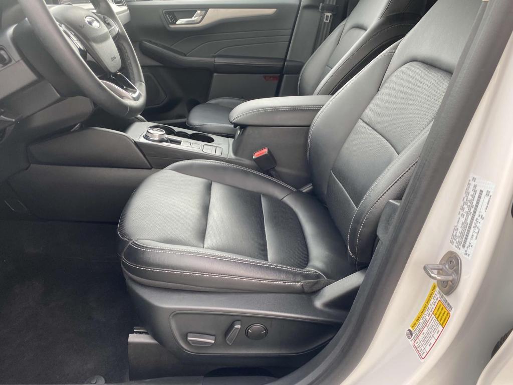 used 2022 Ford Escape car, priced at $22,994