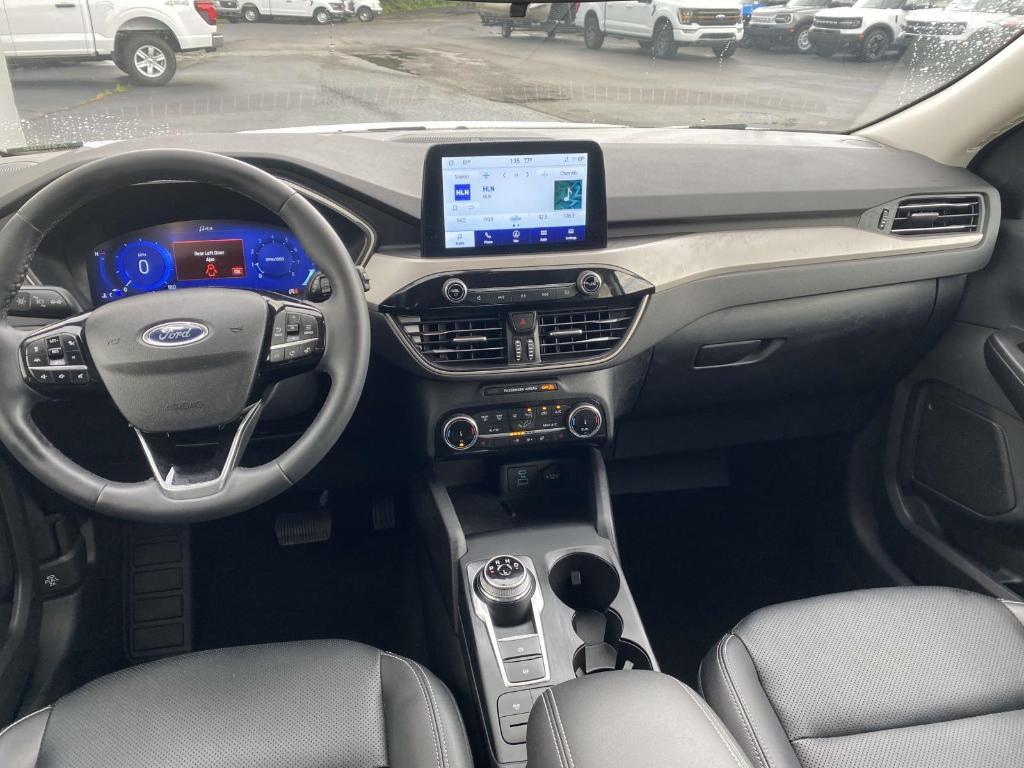 used 2022 Ford Escape car, priced at $22,994
