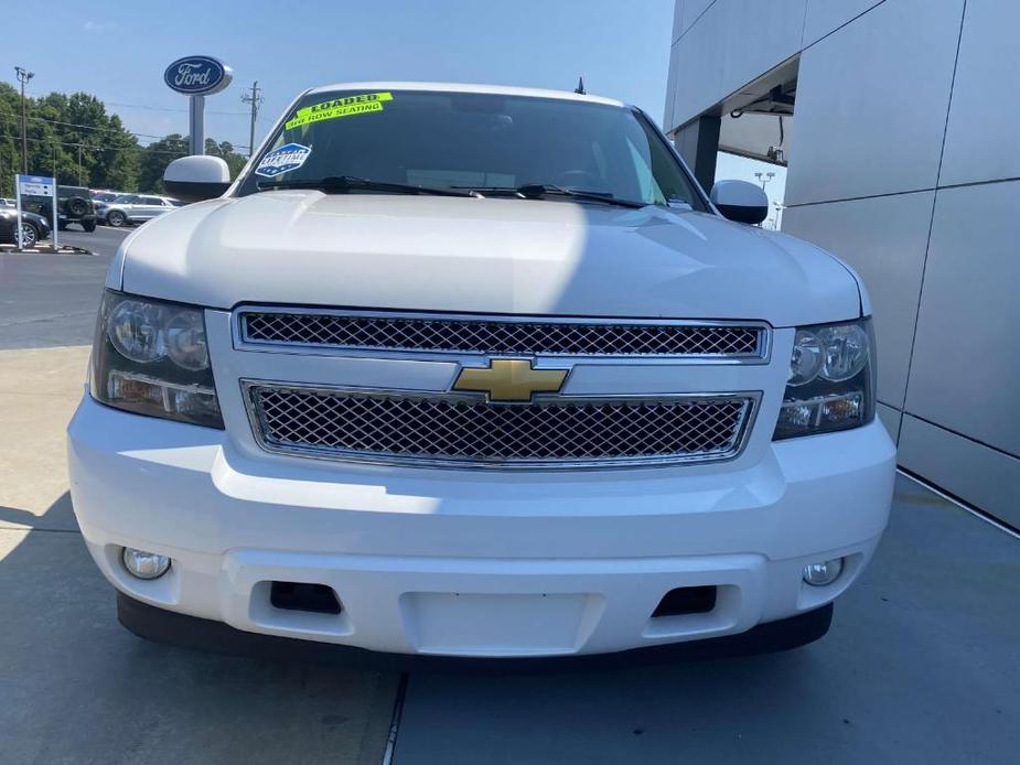 used 2014 Chevrolet Suburban car, priced at $15,995